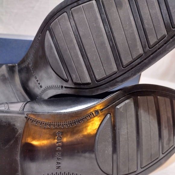 Cole Haan Lenox Hill Split-Toe Black Smooth Polished Leather Lace-Up Oxfords - Picture 6 of 14